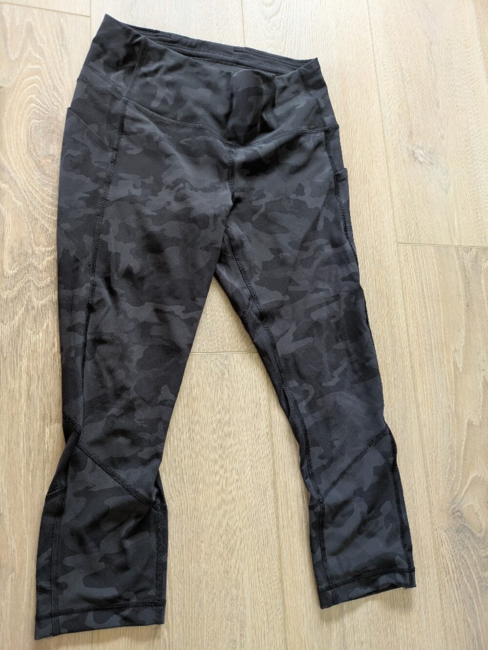 Lululemon Black Camo High-Waist Crop Leggings